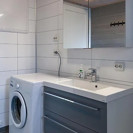 2 Bedroom Cozy In *